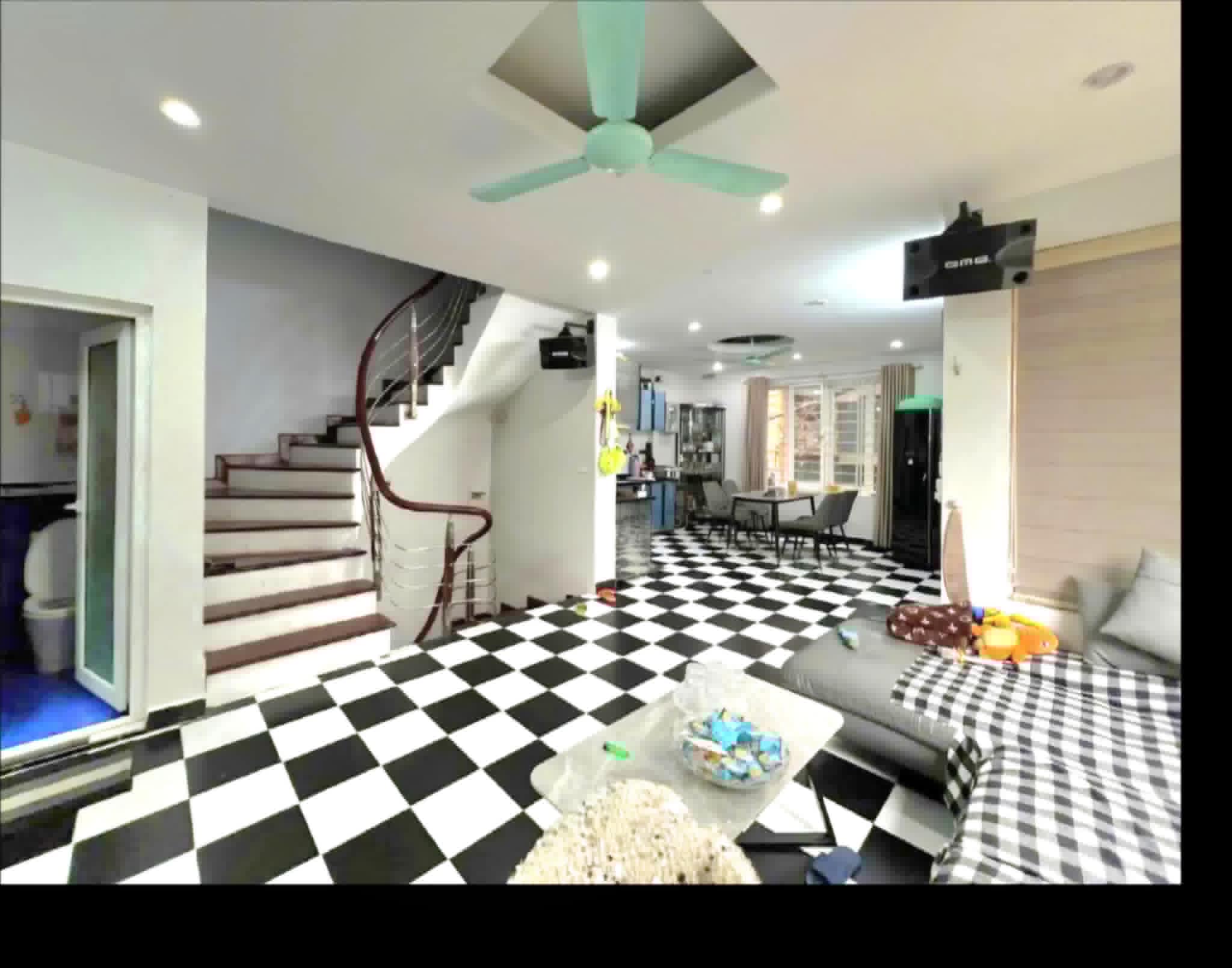 BÁN GẤP NHÀ BA ĐÌNH GIÁP RANH TÂY HỒ HOÀN KIẾM KD GARA Ô TÔ 40M X 4 TẦNG MT 5M 11,5 TỶ